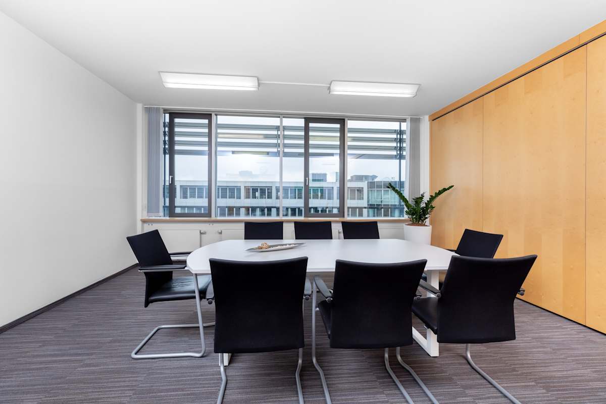 Regus - Munich Laim interior photo 6