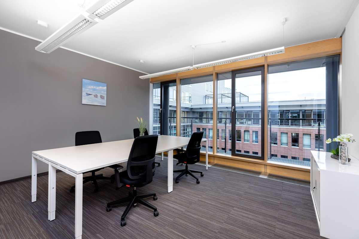 Regus - Munich Laim interior photo 7