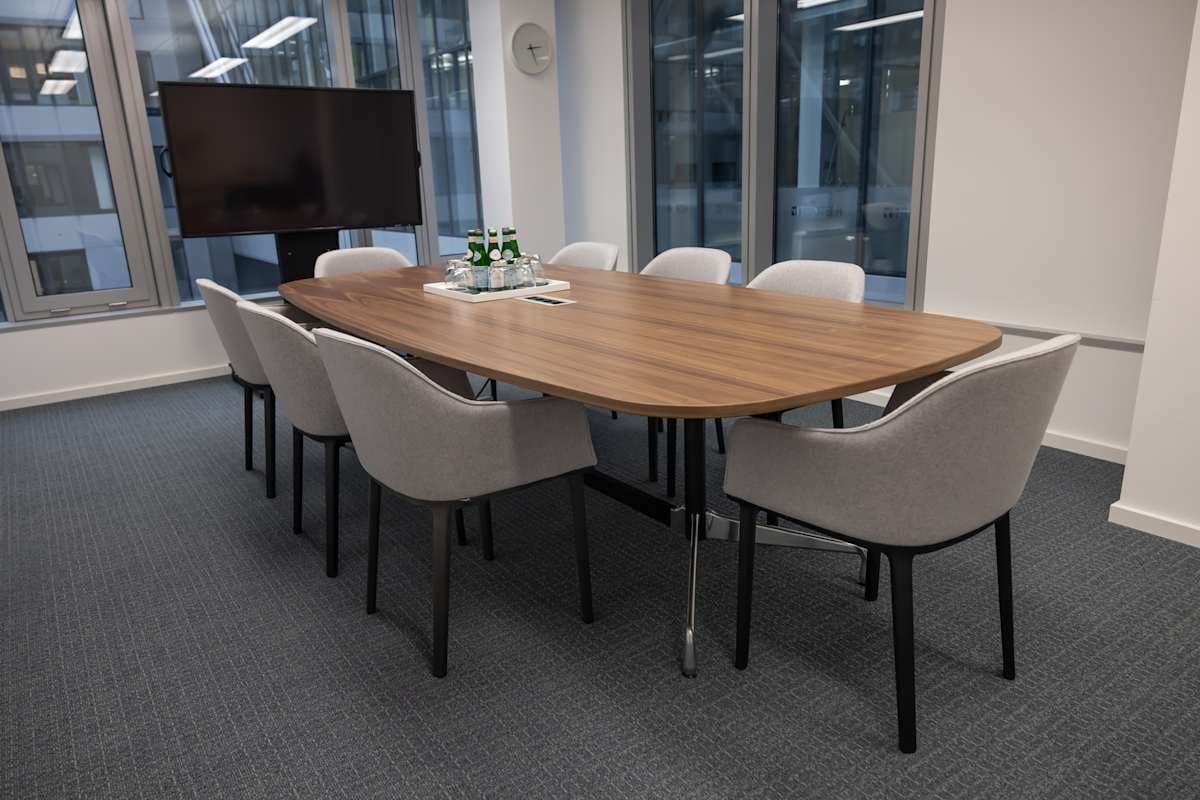 Regus Am Flughafen interior photo 7