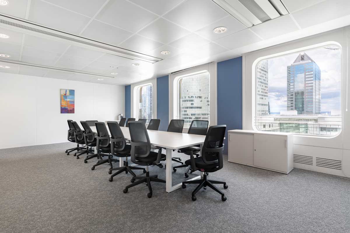 Regus - La Défense, Tour Ariane interior photo 3