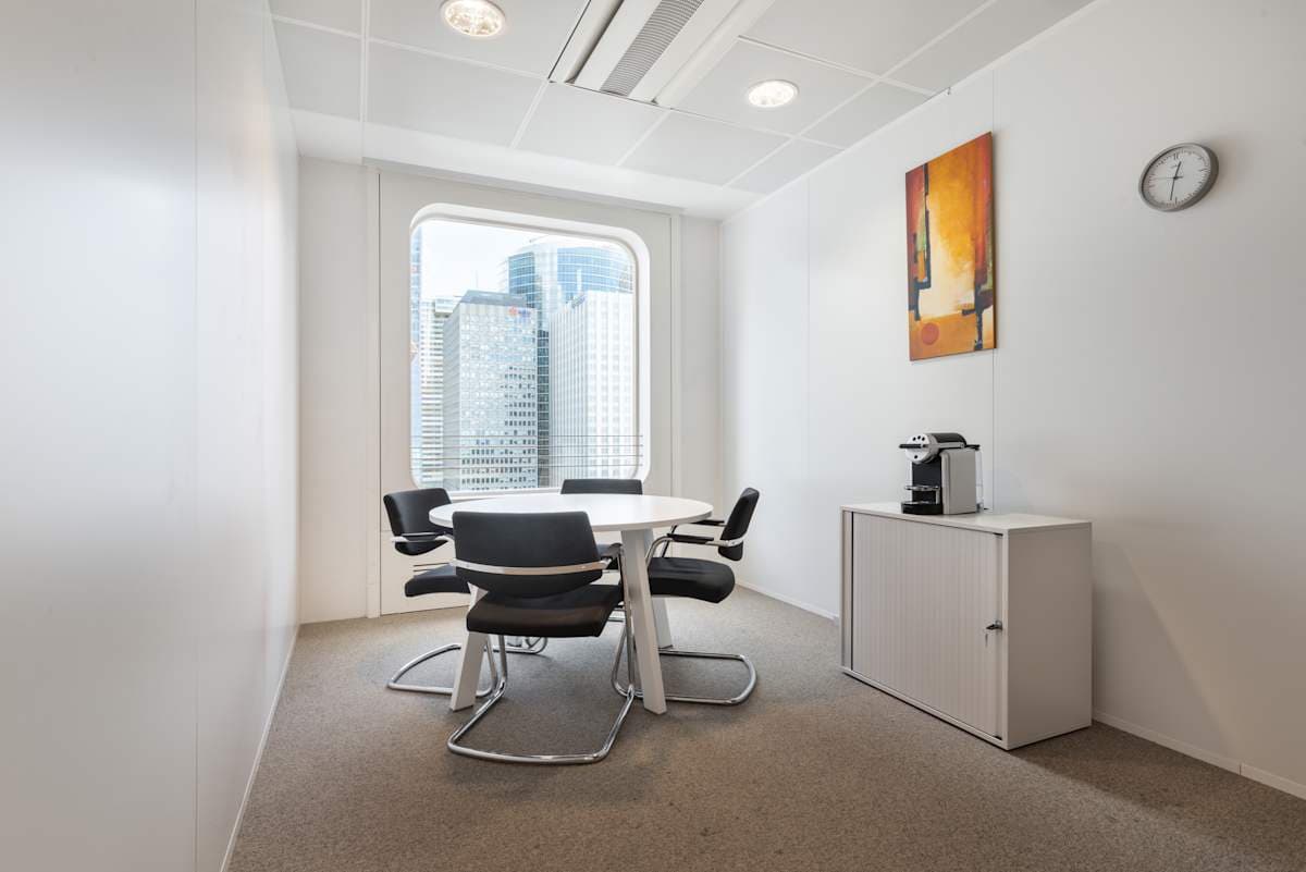Regus - La Défense, Tour Ariane interior photo 7