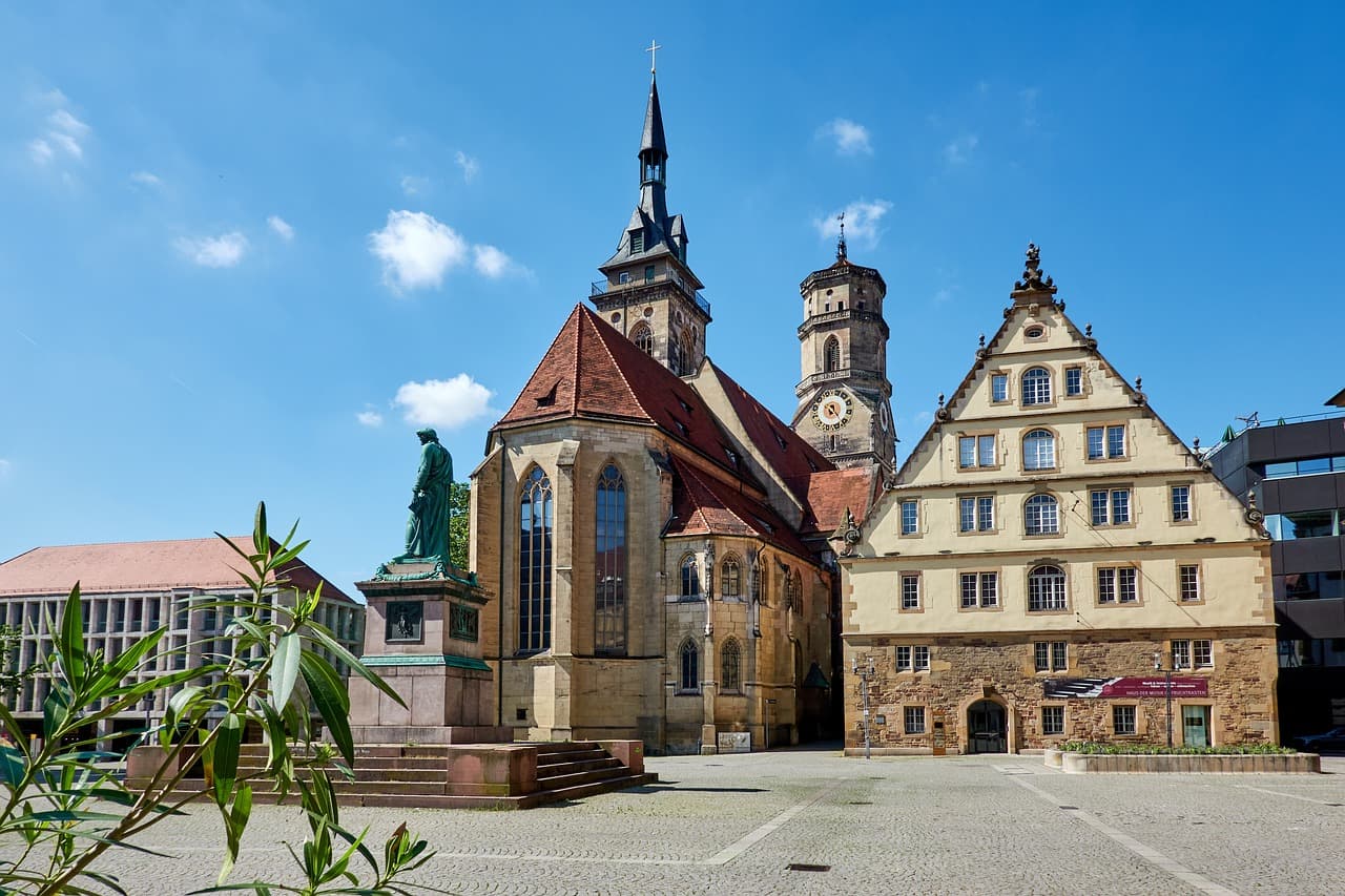 A Comprehensive Guide to Rent Office in Stuttgart