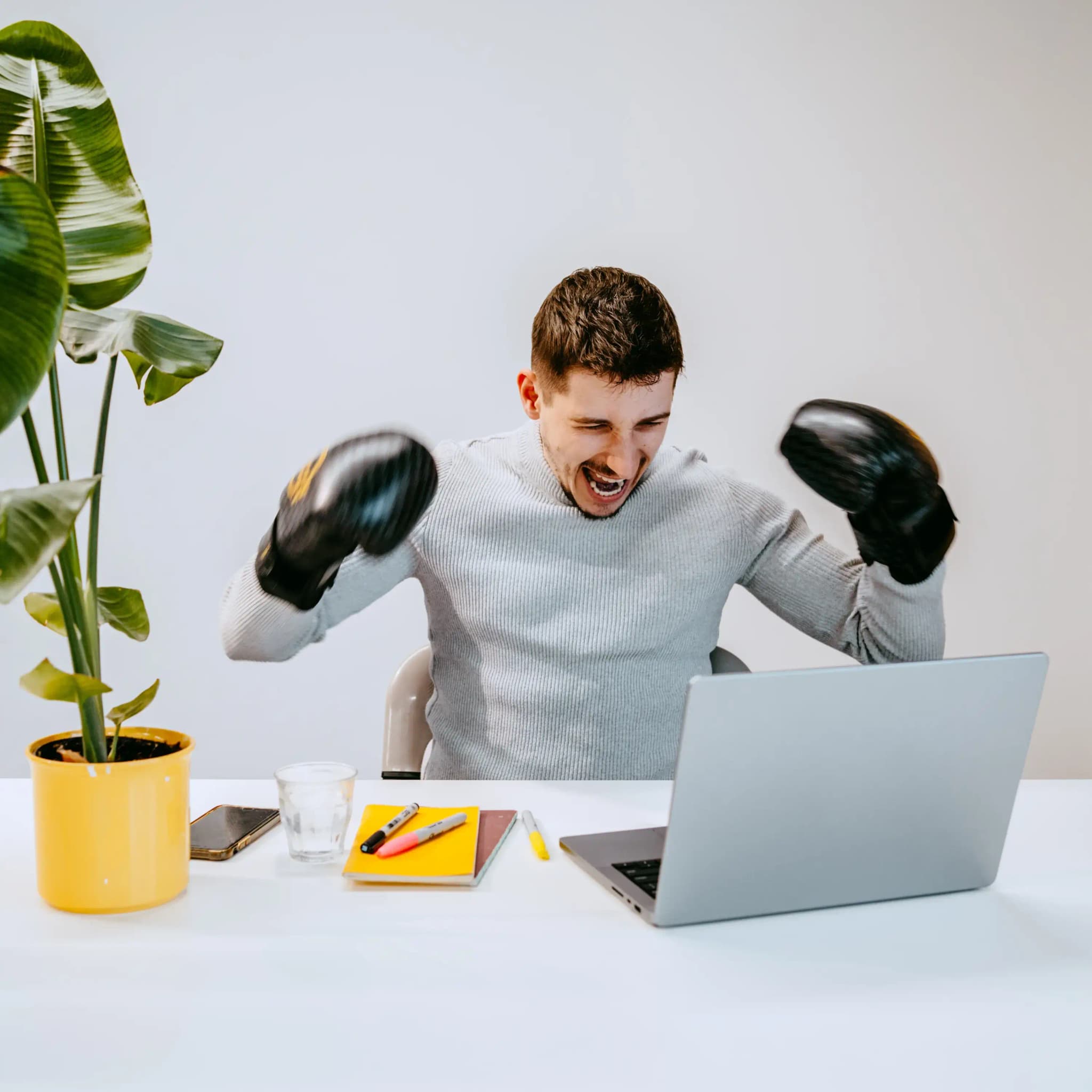 A guide to the remote work tools that cuts out the crap!