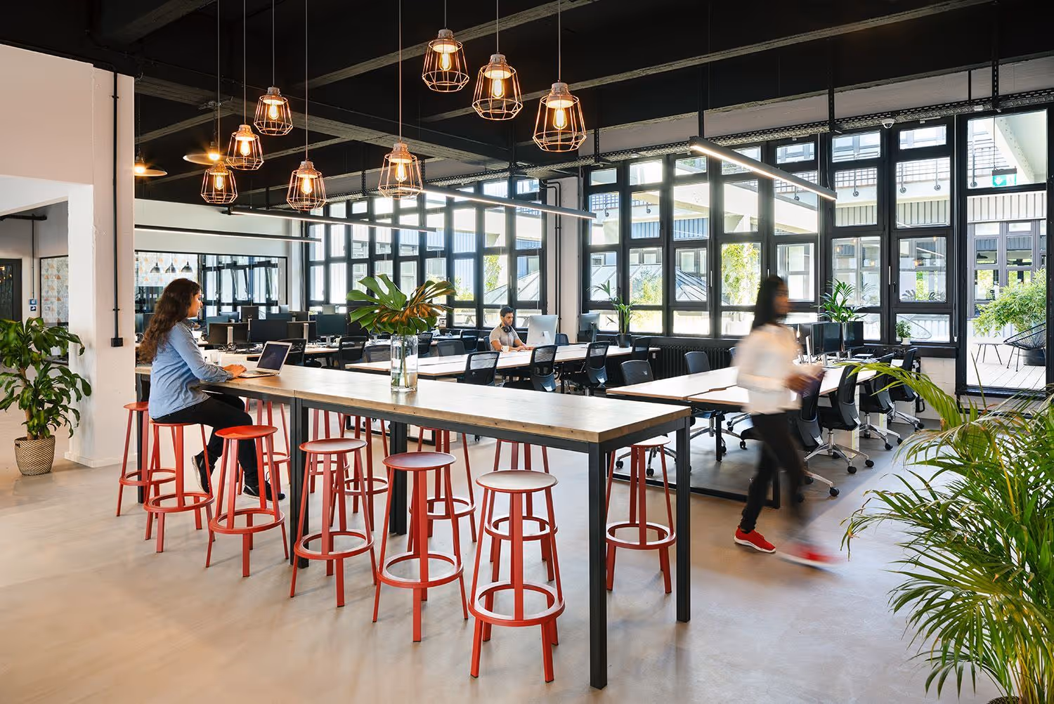 Odkryj najlepsze przestrzenie coworkingowe w Berlinie: Top 17