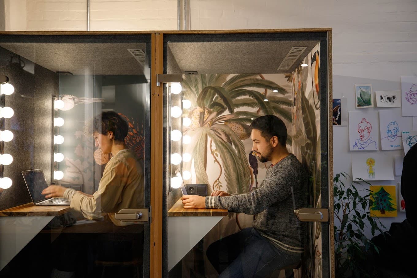 Coworking with Phone Booths in Düsseldorf