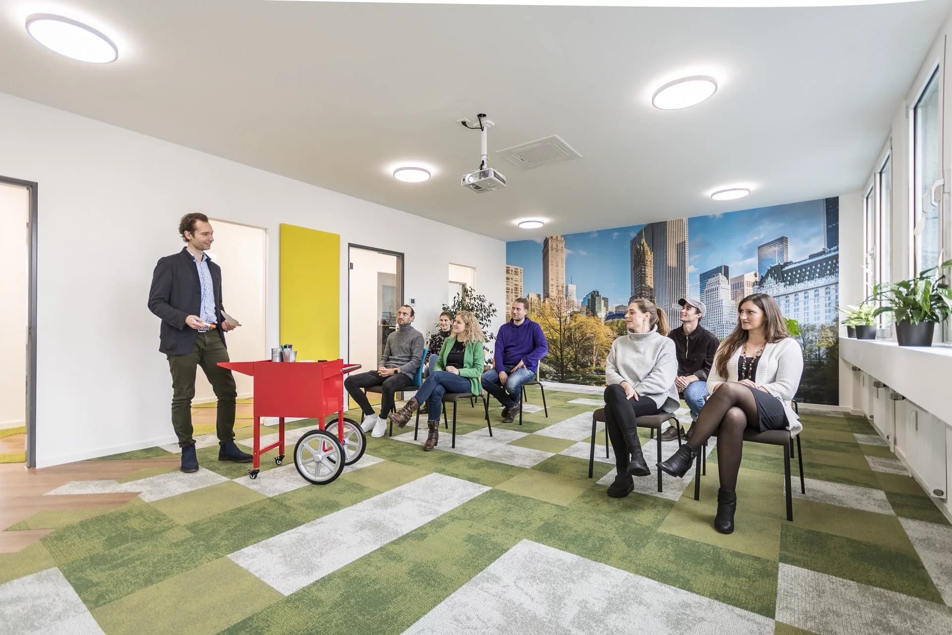 Coworking Spaces with Networking Events in Frankfurt Nordend