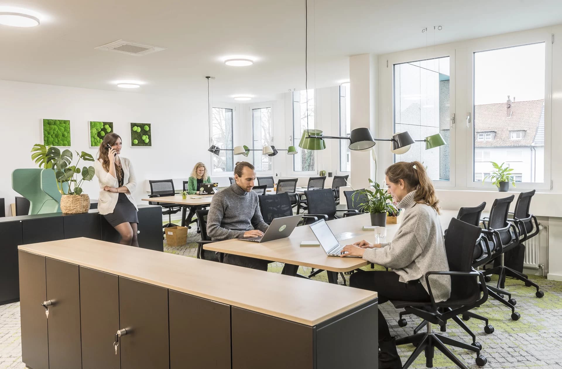 Venues for Productive Coworking in Frankfurt with High-Speed WiFi