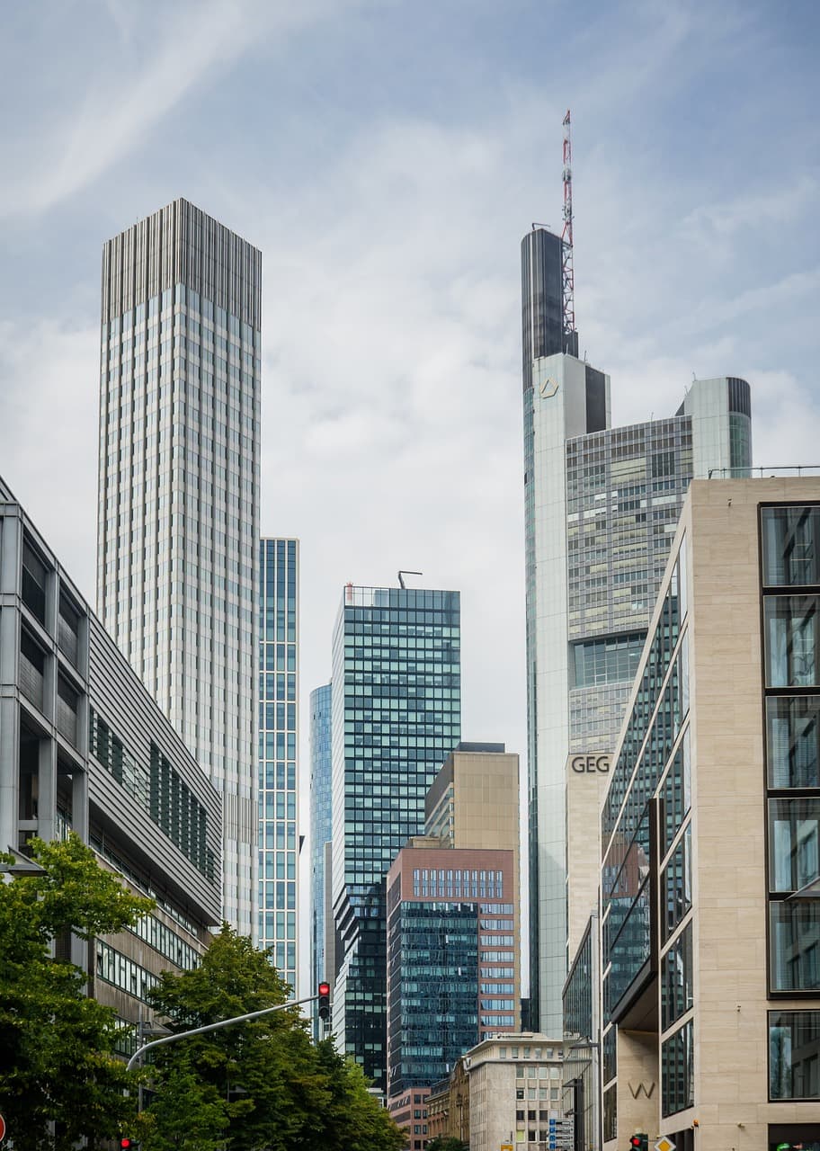 Prime Central Venues in Frankfurt with Office Space for Rent