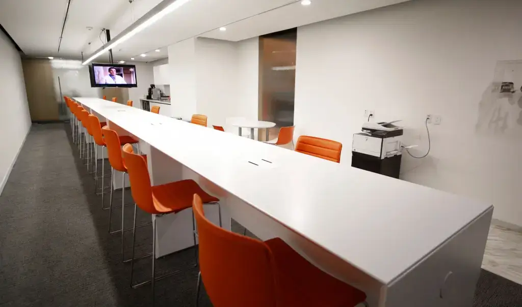 CREA Working Spaces Del Valle