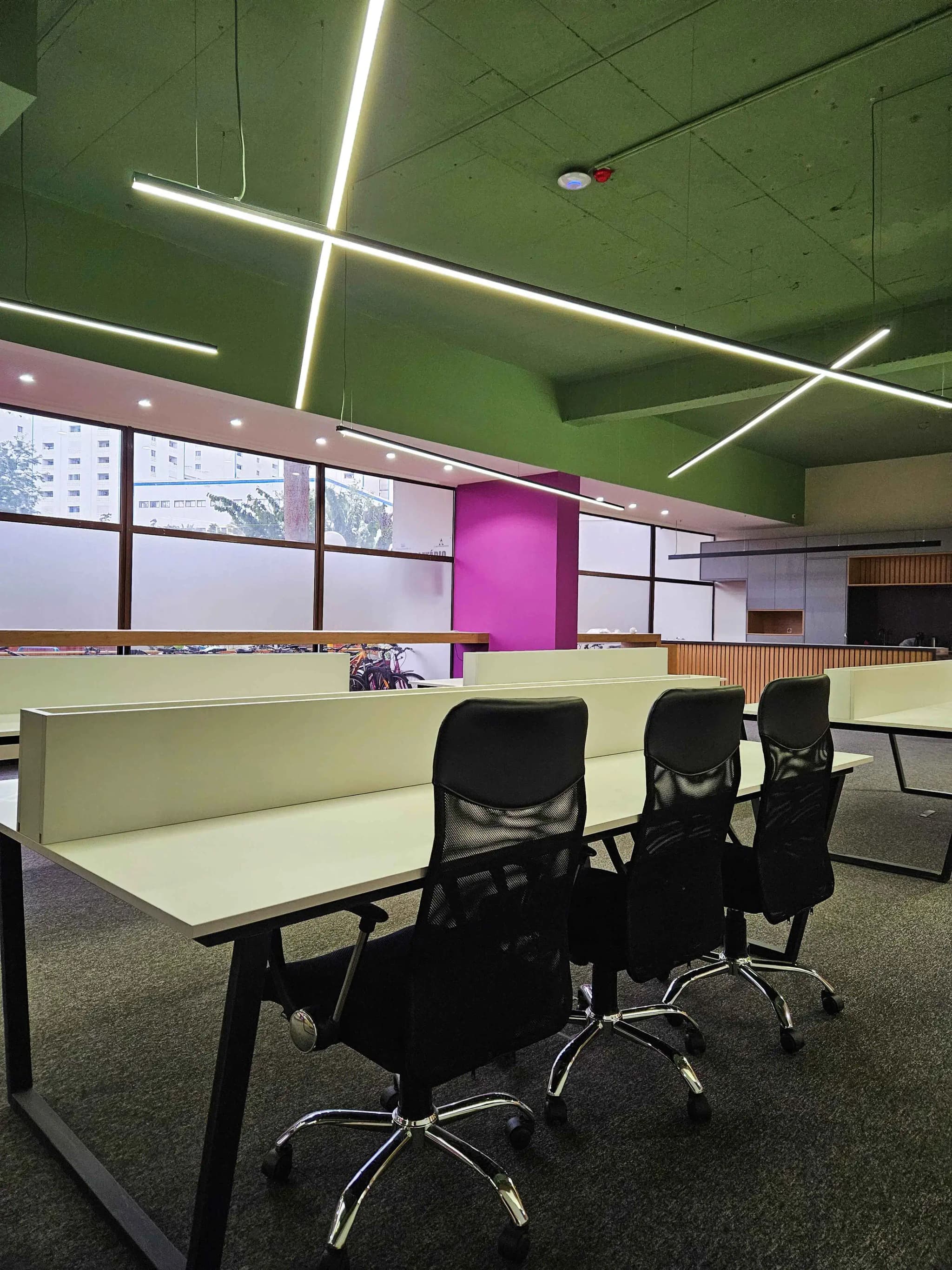 The Wave Coworking interior photo 1