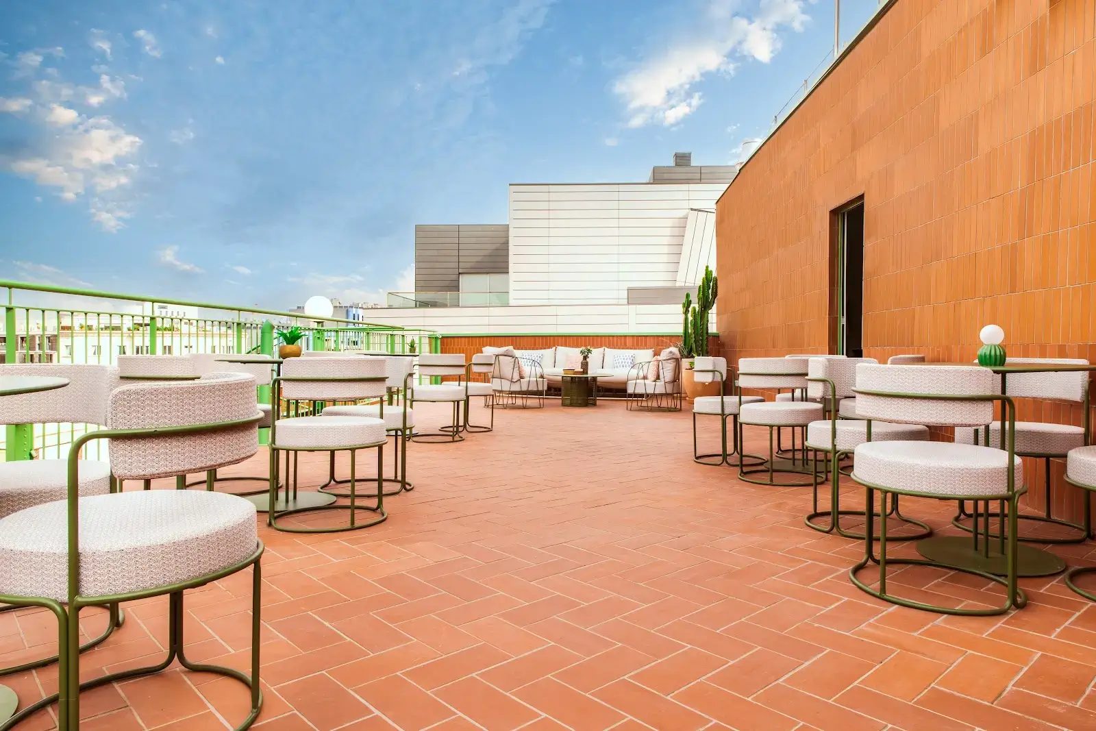 Coworking LOOM Ferretería interior photo 3