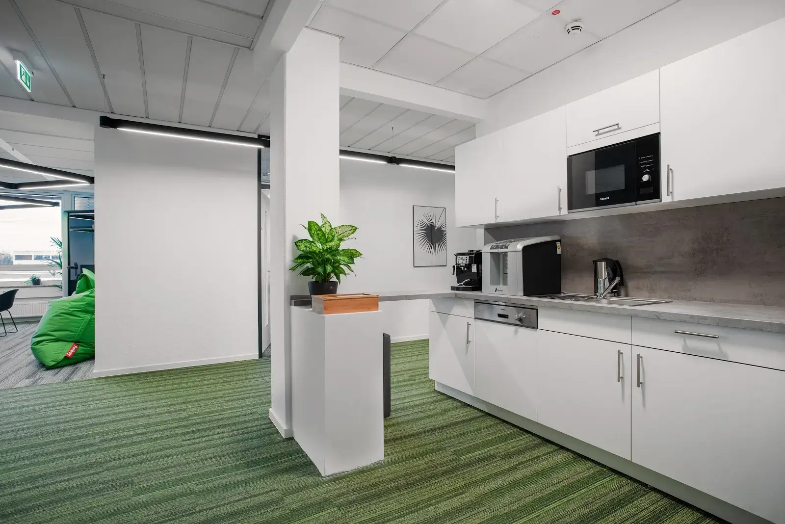 Rivvers Coworking Dreieich interior photo 6