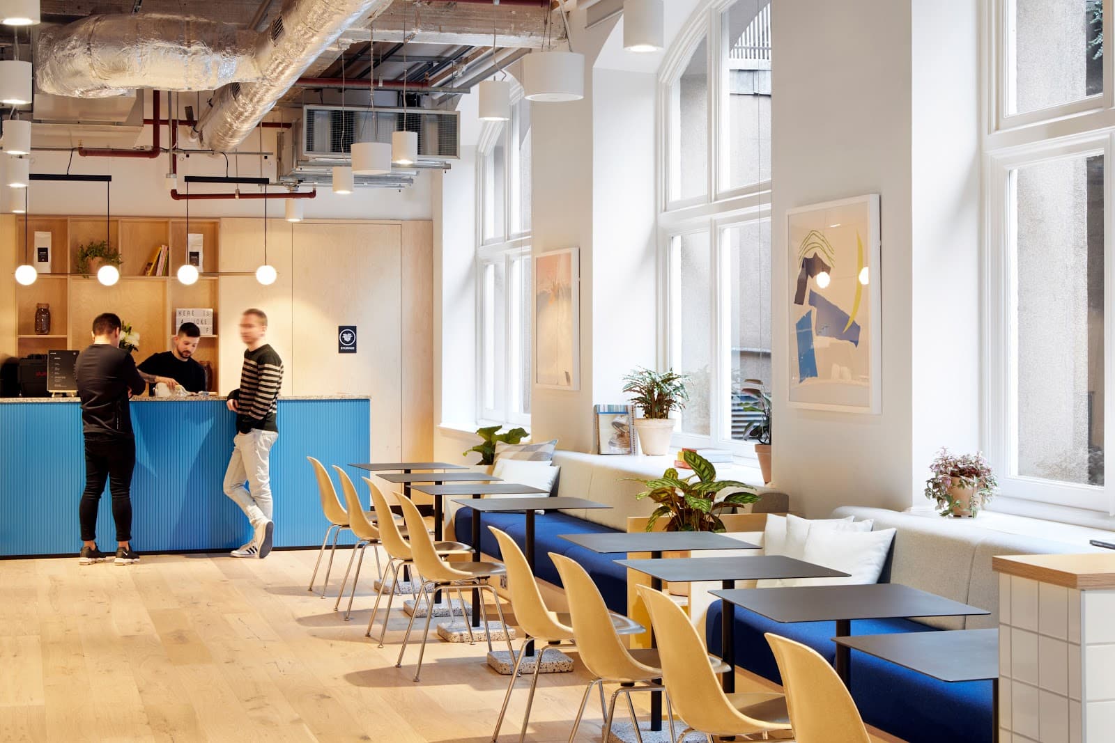 WeWork Waterhouse Square interior photo 3