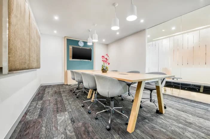 Regus Dusseldorf Seestern interior photo 2