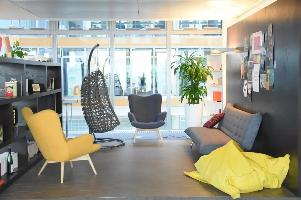 Techcode interior photo 9