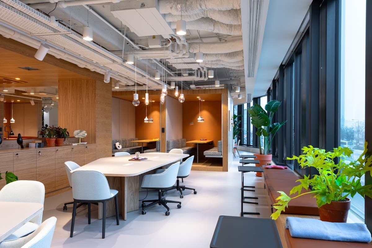 Regus Marszalkowska Center interior photo 4