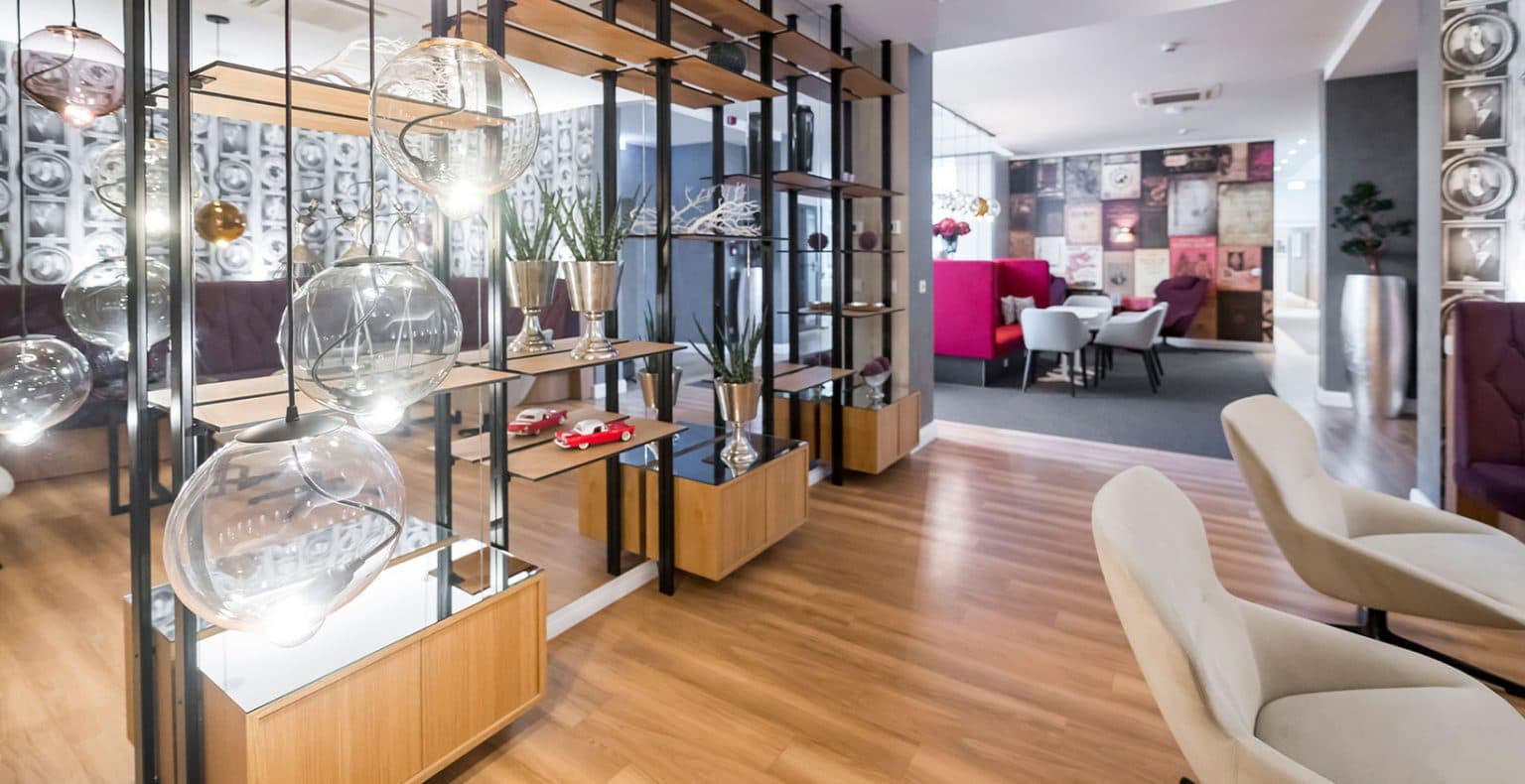Satellite Office Düsseldorf Königsallee interior photo 4