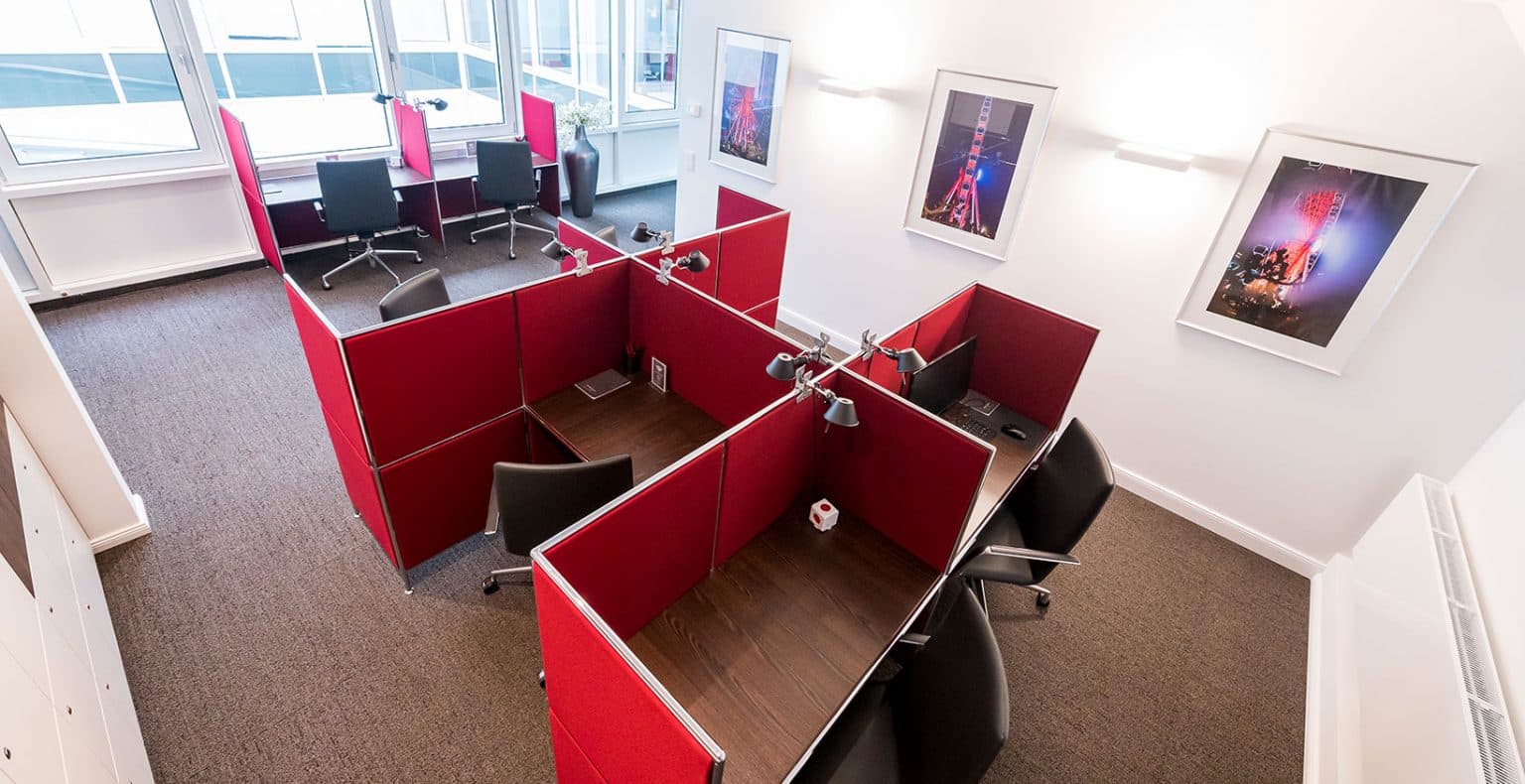 Satellite Office Düsseldorf Königsallee interior photo 5