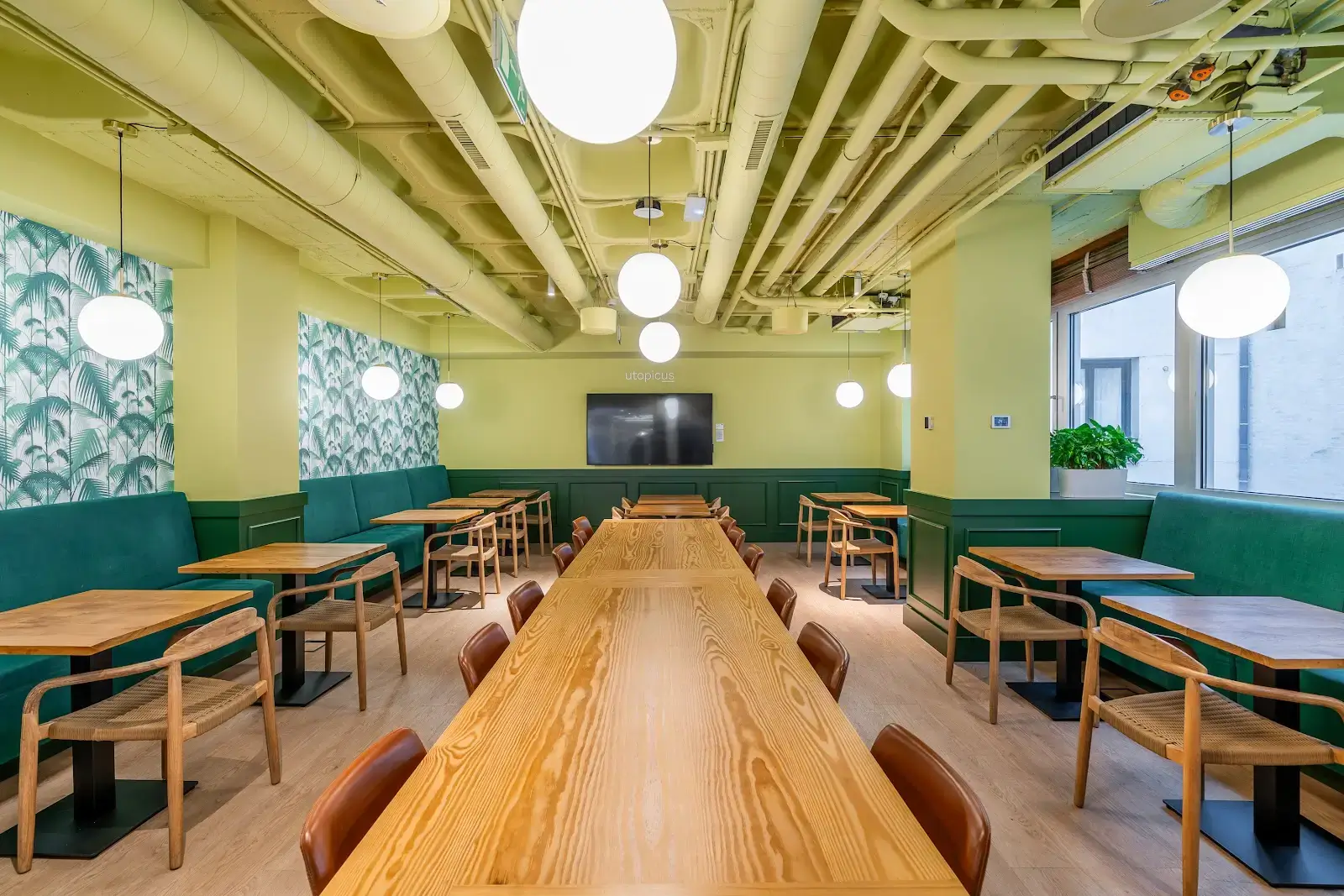 Utopicus José Abascal interior photo 4