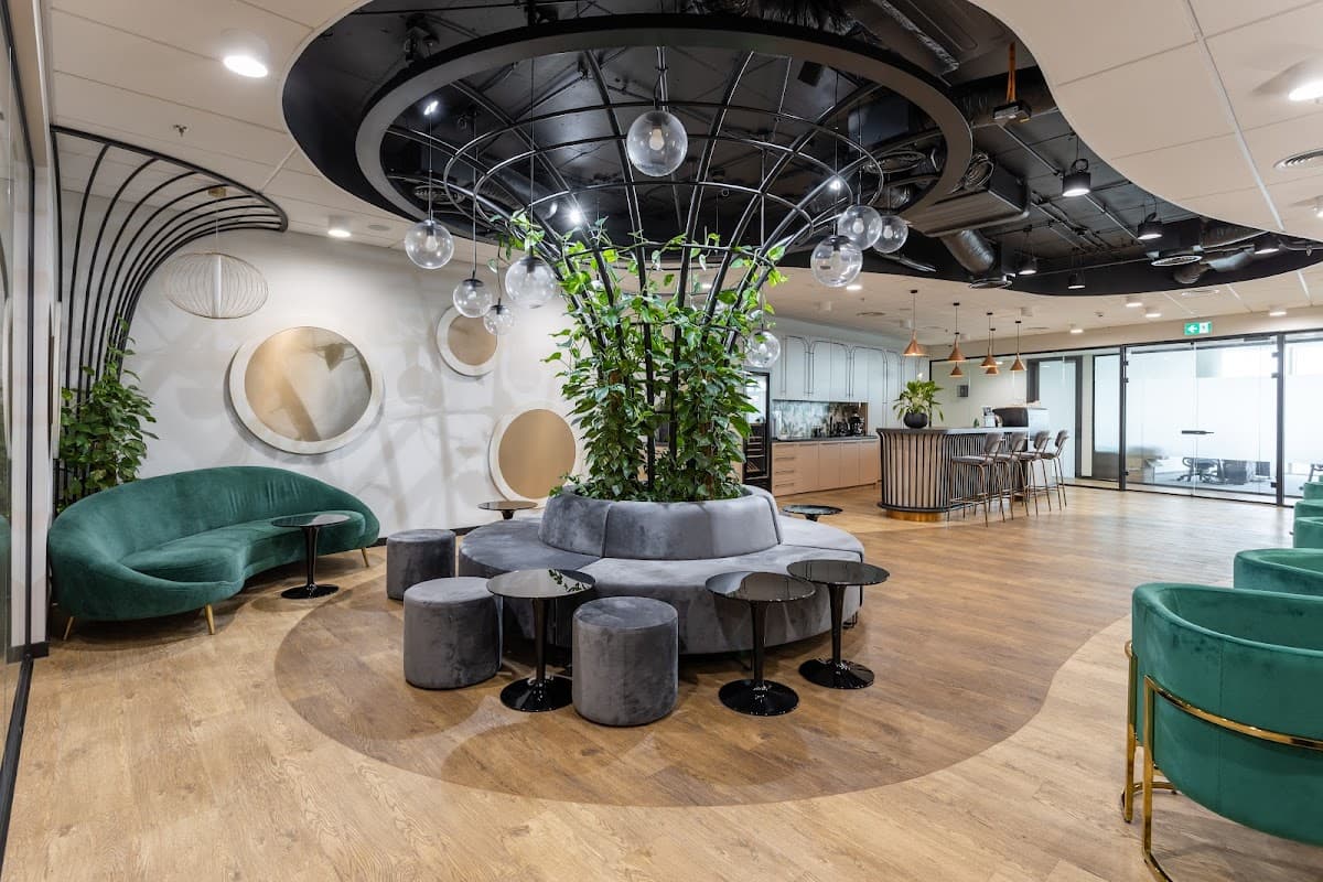 OmniOffice The Warsaw HUB interior photo 6