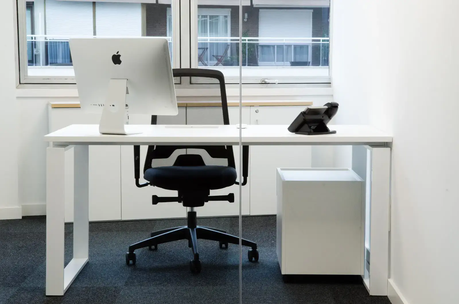 Mitre Workspace interior photo 4