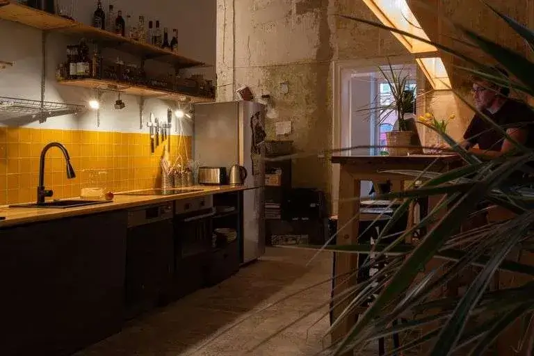 Mitosis interior photo 5