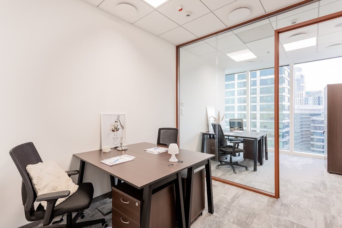 OmniOffice Warsaw UNIT interior photo 2