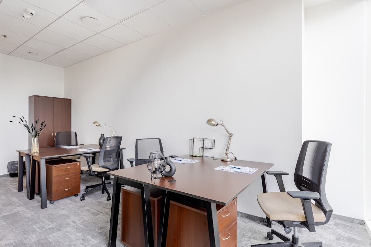 OmniOffice Warsaw UNIT interior photo 6