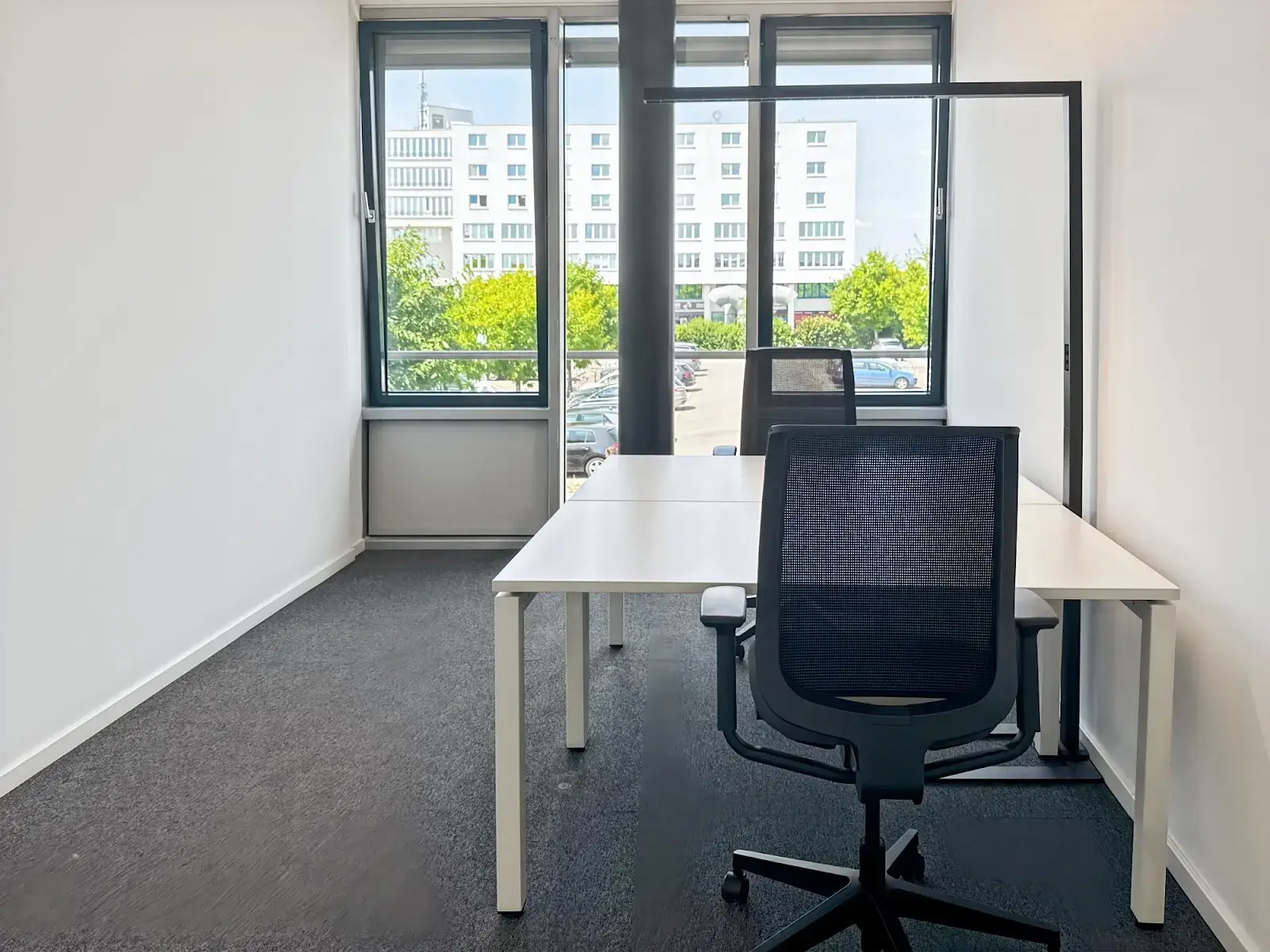 Regus Schwetzingen Carl-Benz-Straße interior photo 11