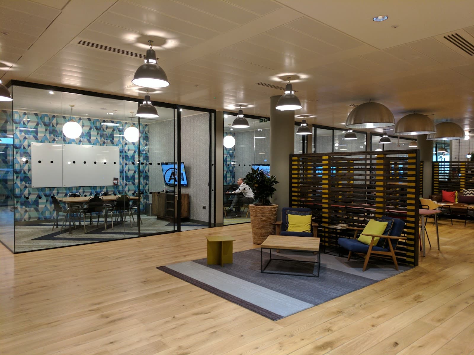 WeWork Moor Place interior photo 7