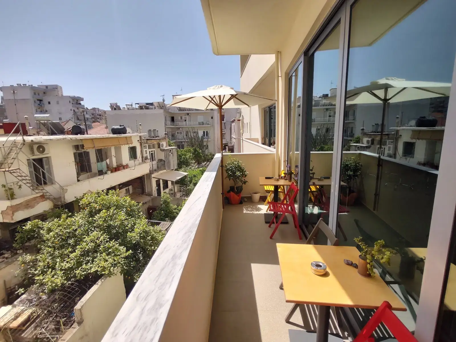 Workhub interior photo 3