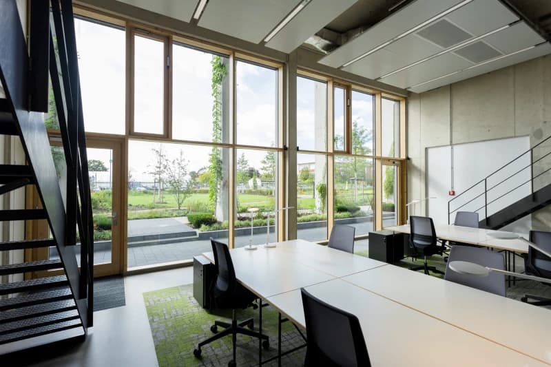 Factory Campus interior photo 2