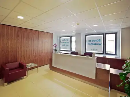 Regus Hannover Ernst-August-Platz interior photo 3