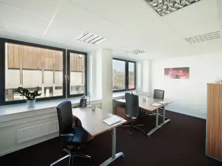 Regus Hannover Ernst-August-Platz interior photo 9