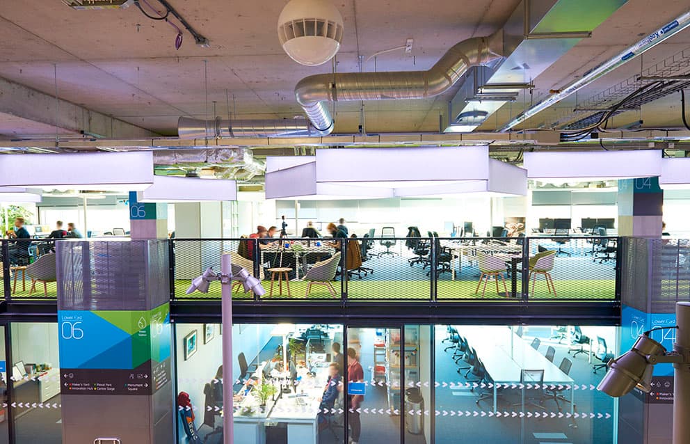 Plexal interior photo 4