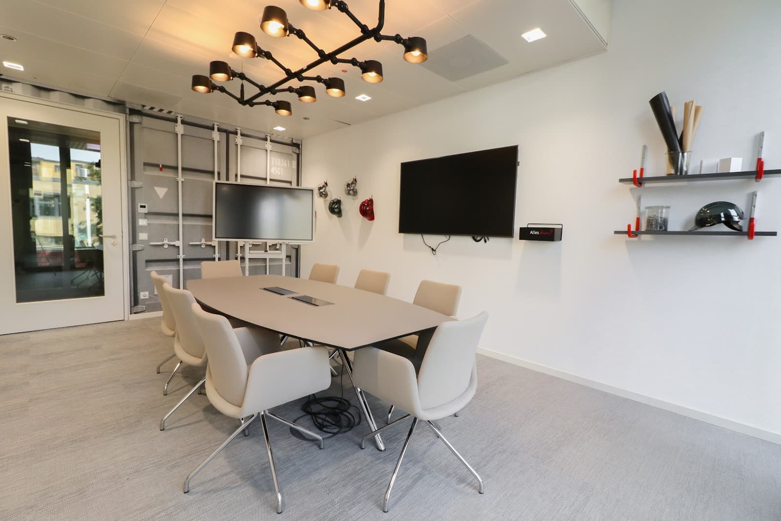 Scaling Spaces - Sono West interior photo 6