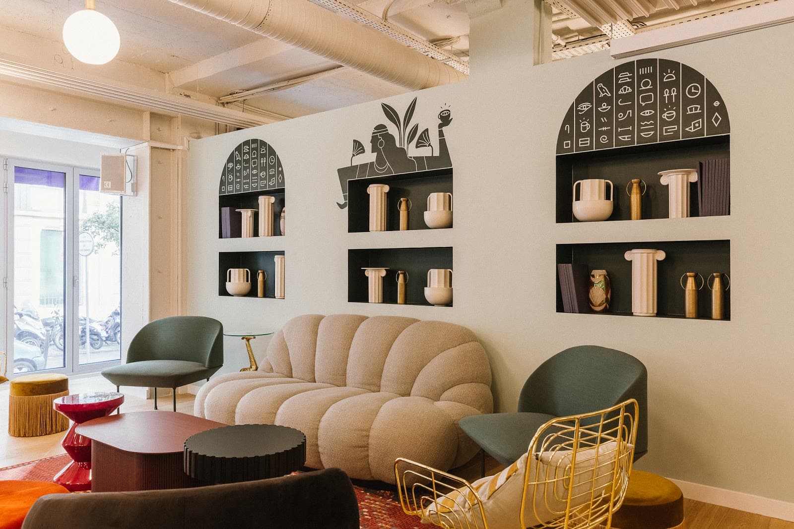 Morning, Sentier interior photo 6