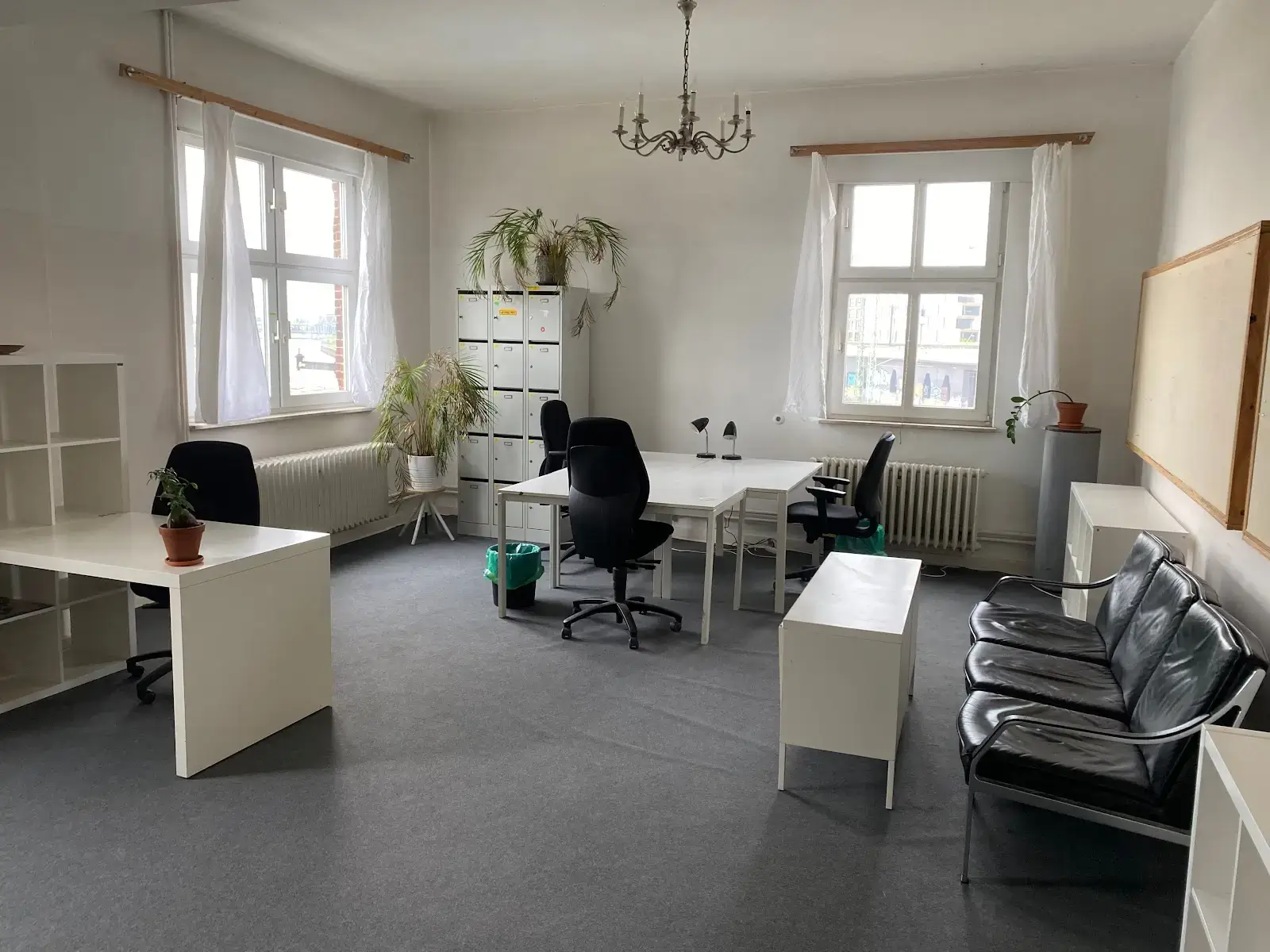 FilmFabrique Coworking interior photo 5