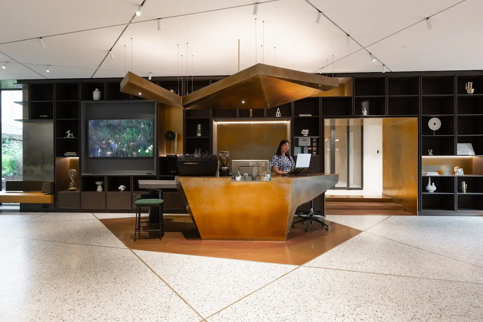 beyond Gouden Bocht interior photo 3