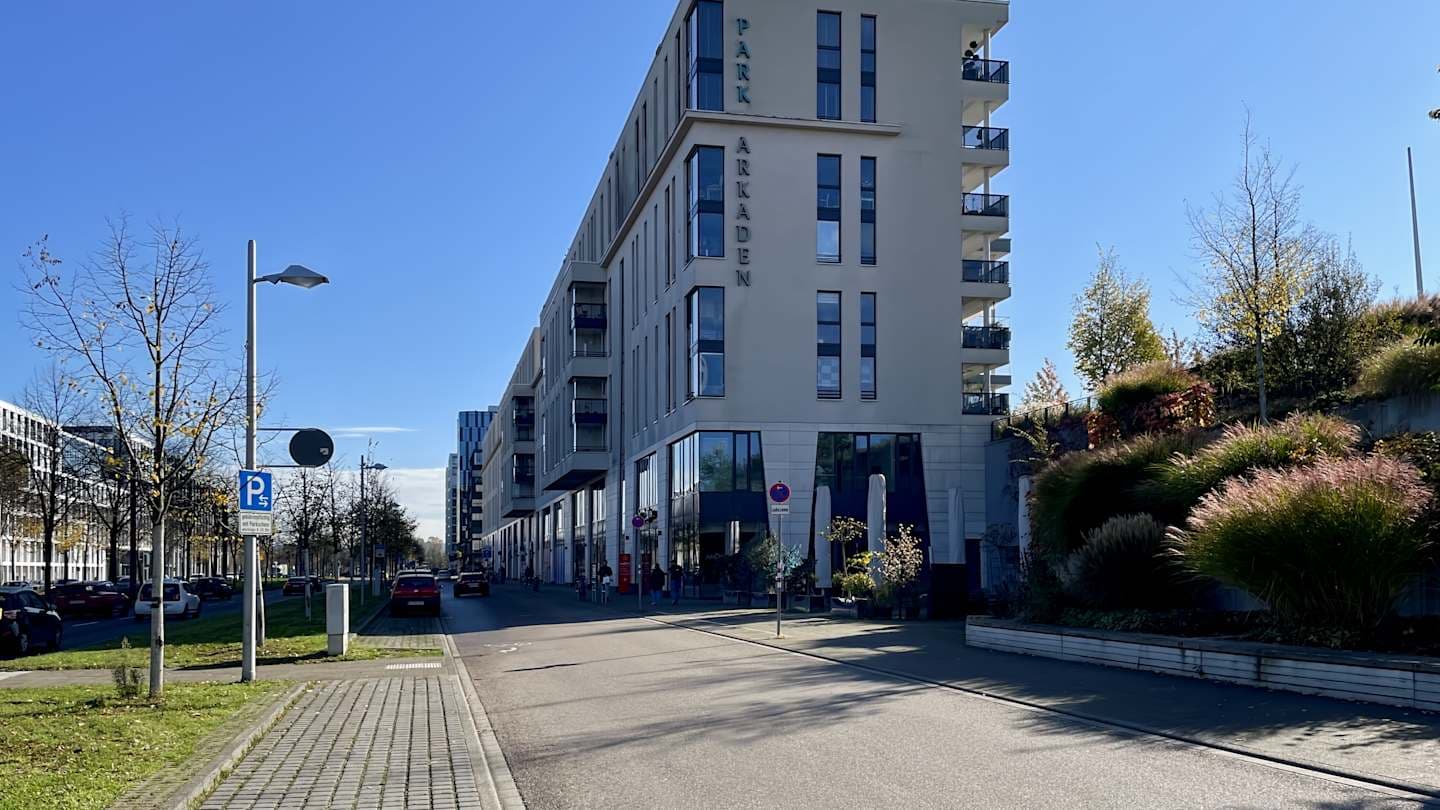 Regus Karlsruhe Park Arkaden interior photo 3