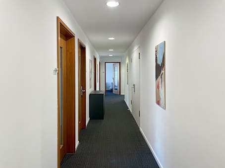Regus Karlsruhe Park Arkaden interior photo 6