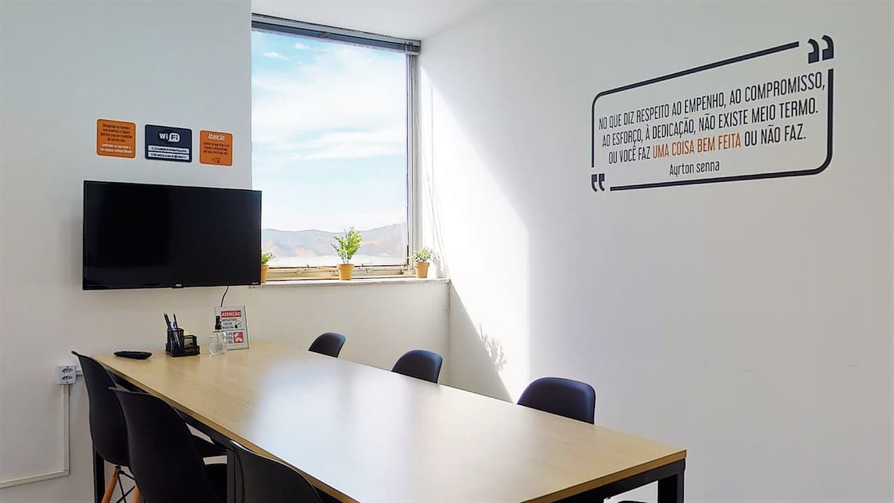 Coworking Town Cinelandia interior photo 6