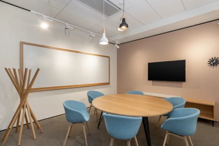 Signature by Regus - Stuttgart interior photo 9