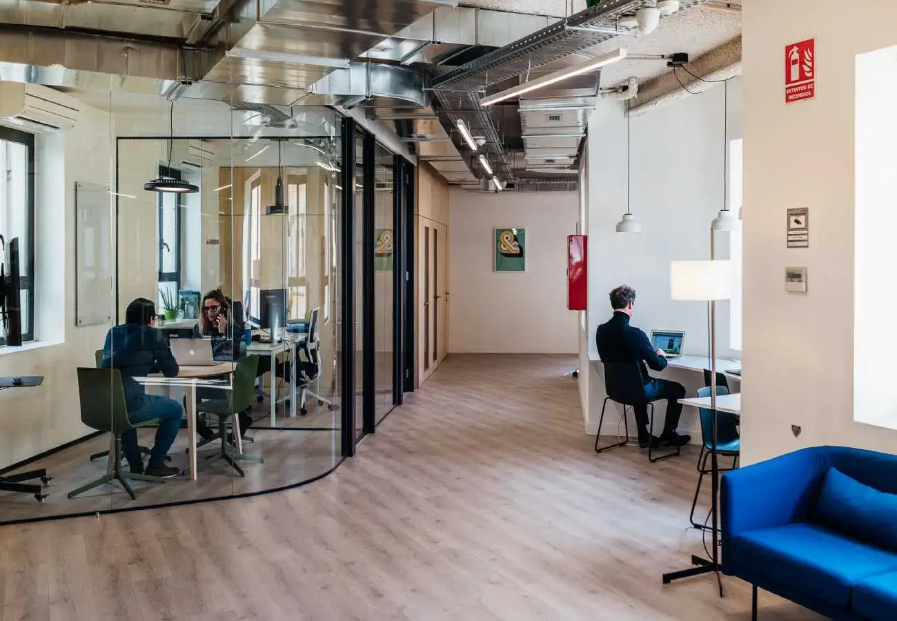 Cloudworks Cibeles interior photo 4