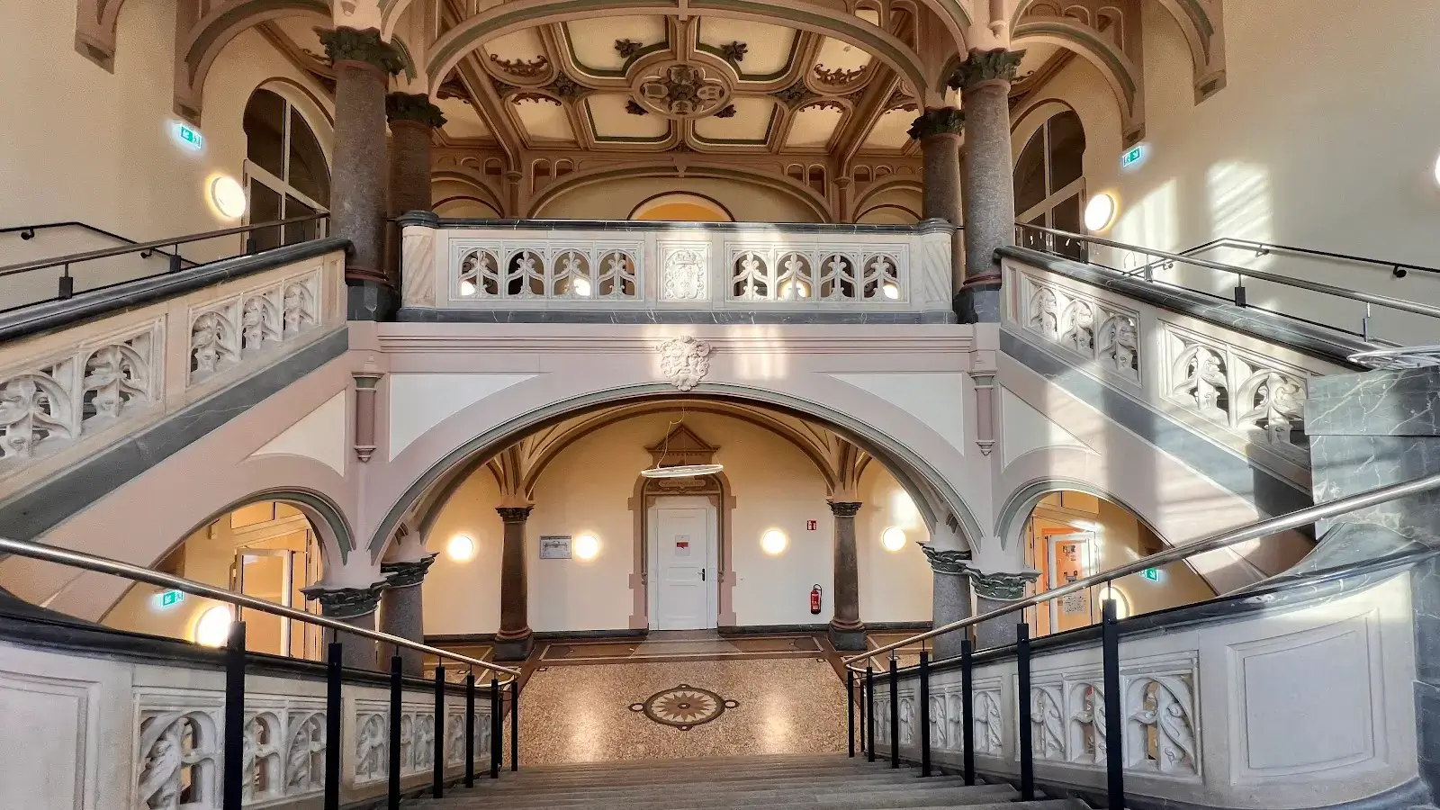 heimathafen Wiesbaden interior photo 10