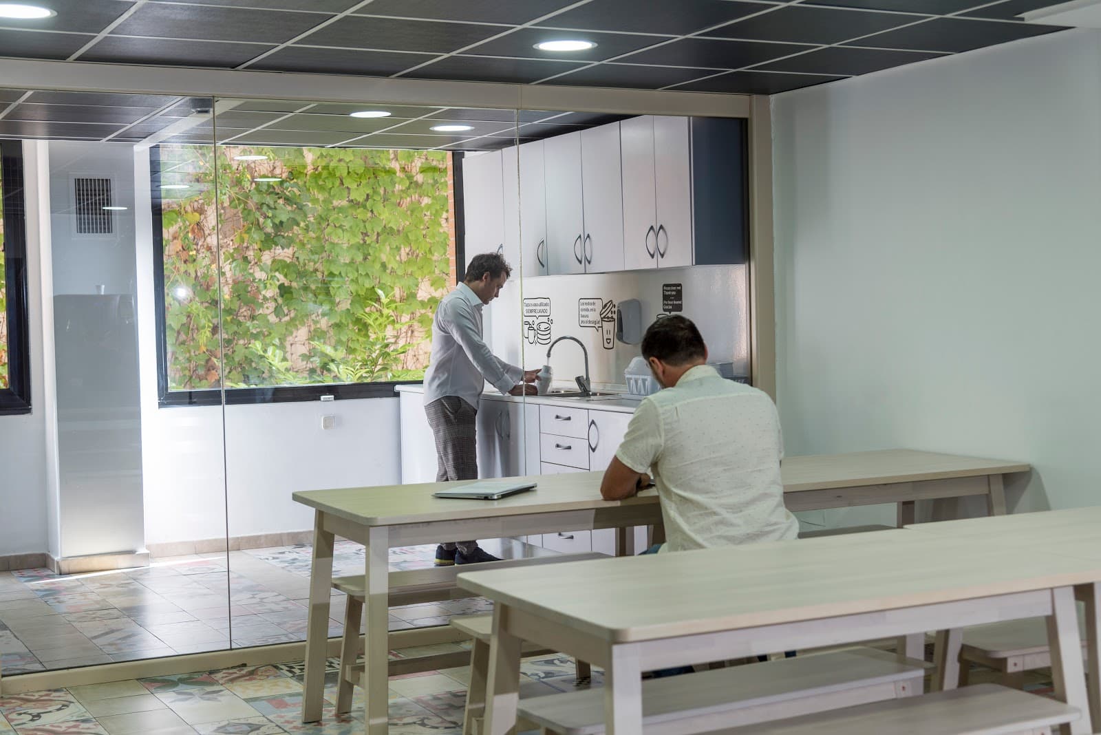 Cink Coworking Henri Dunant interior photo 4