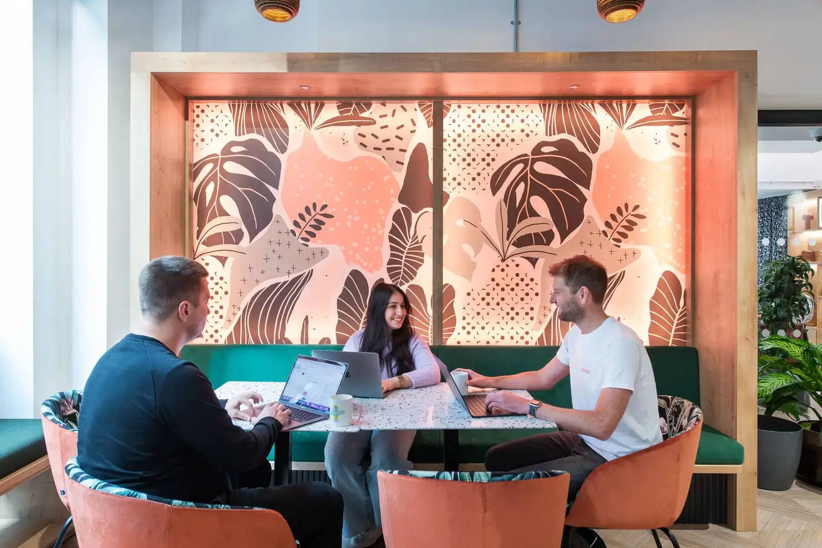 Runway East interior photo 8