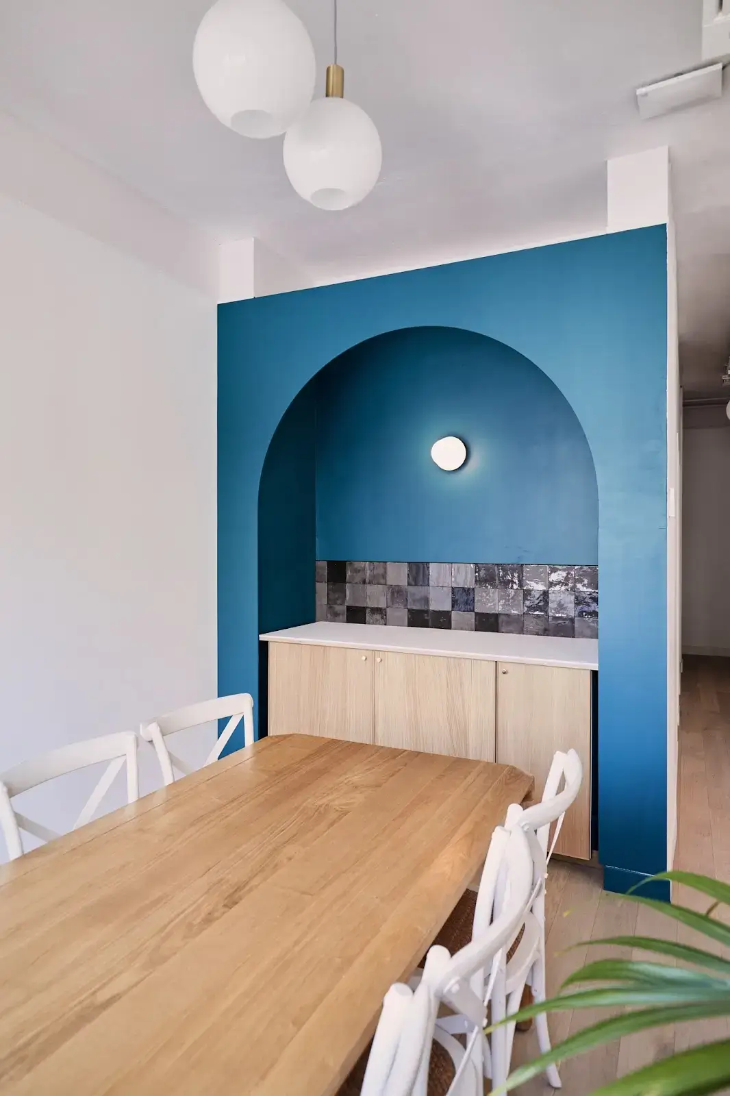 Morning, Boissière interior photo 10