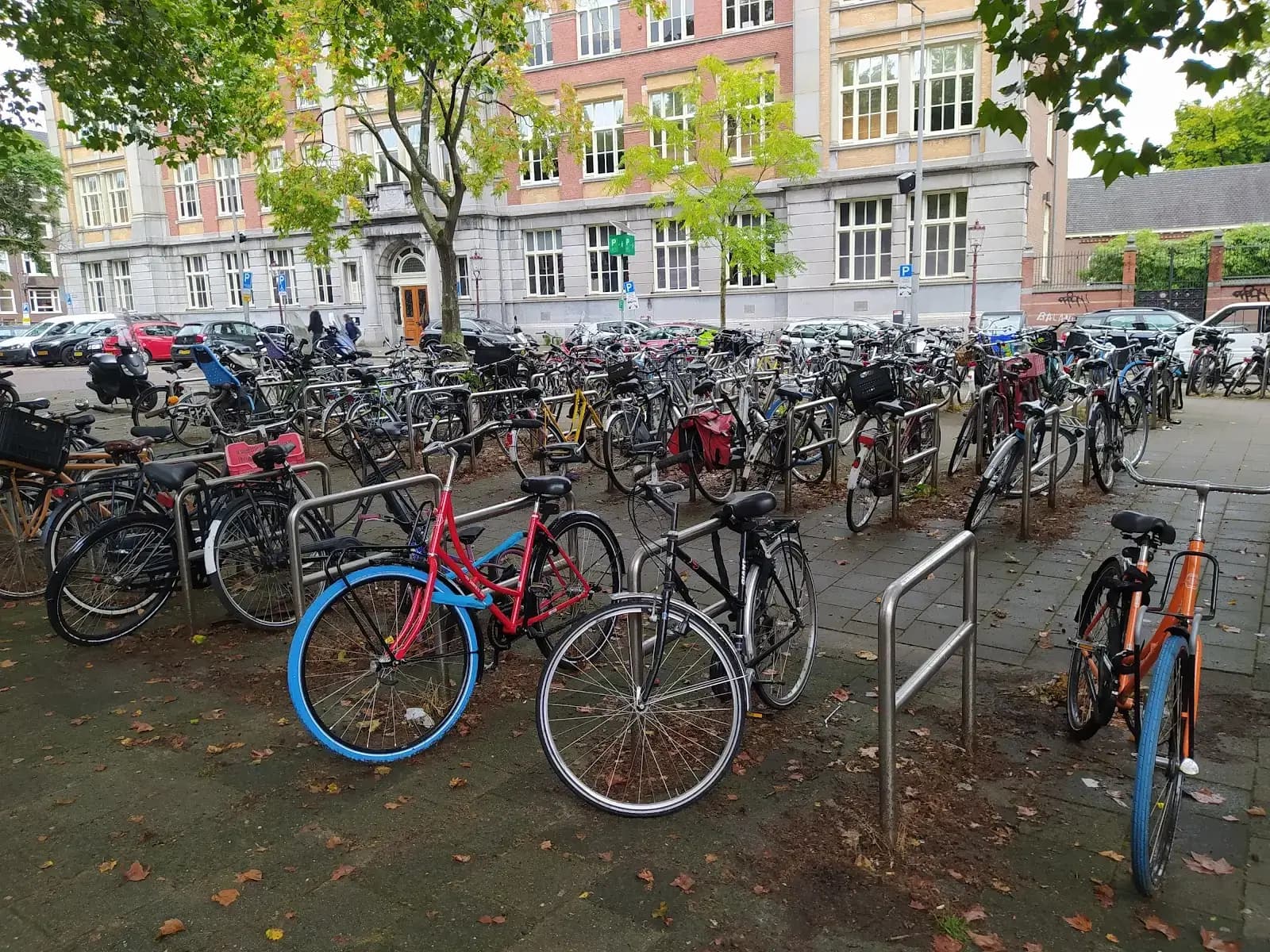 Tribes Amsterdam Raamplein interior photo 8