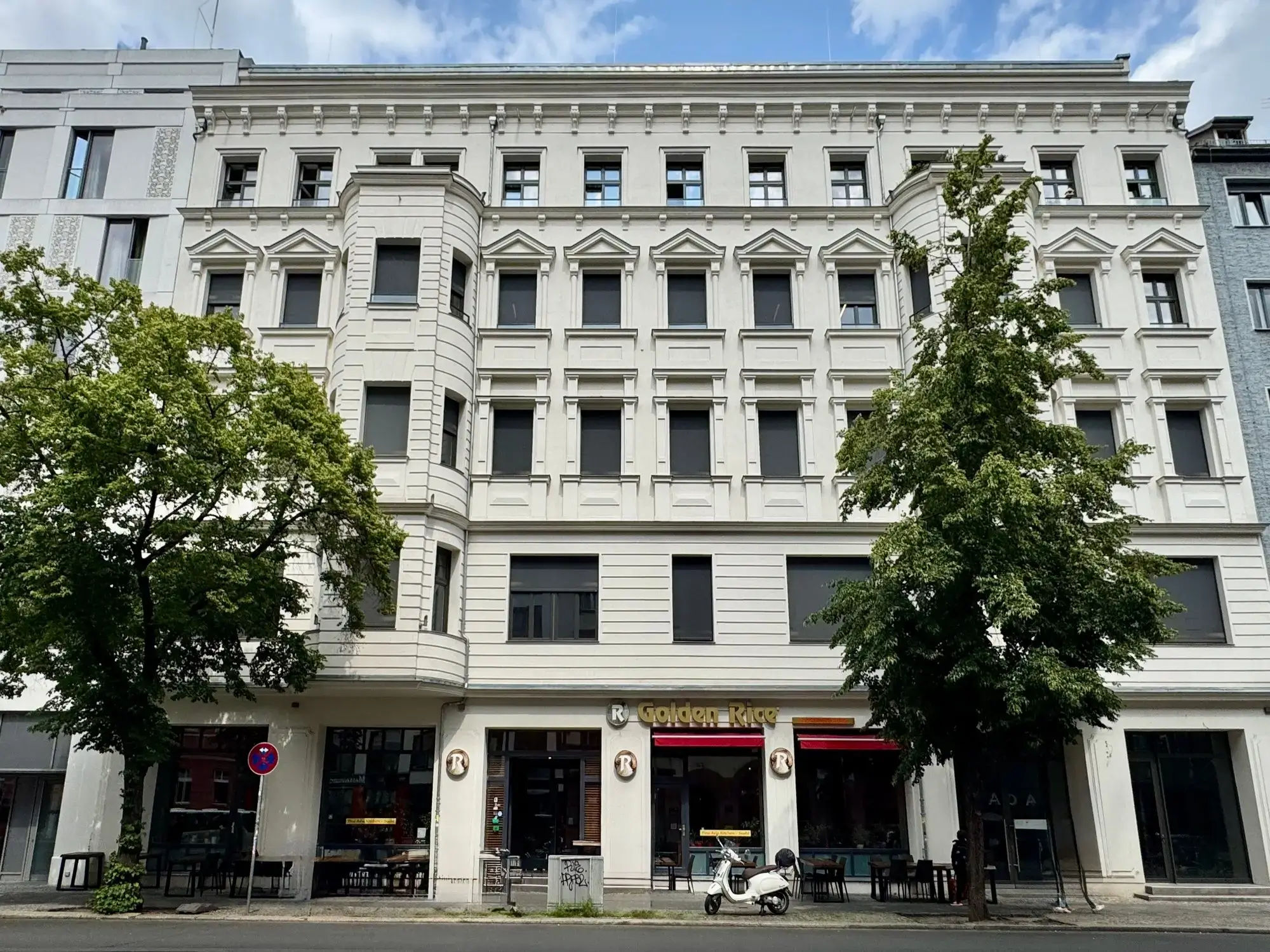 beyond Chausseestrasse interior photo 5